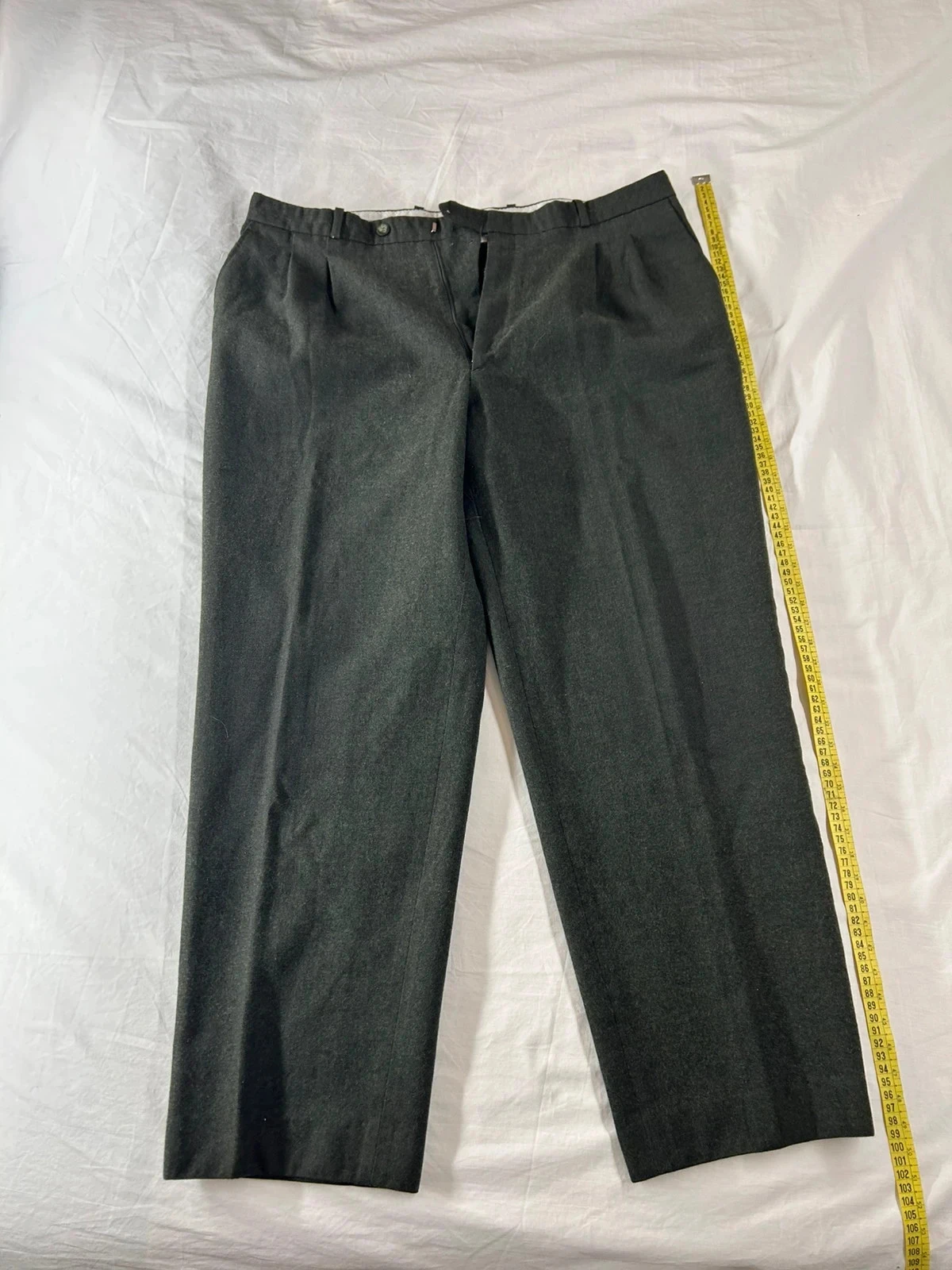 Pantalon droit en laine vintage